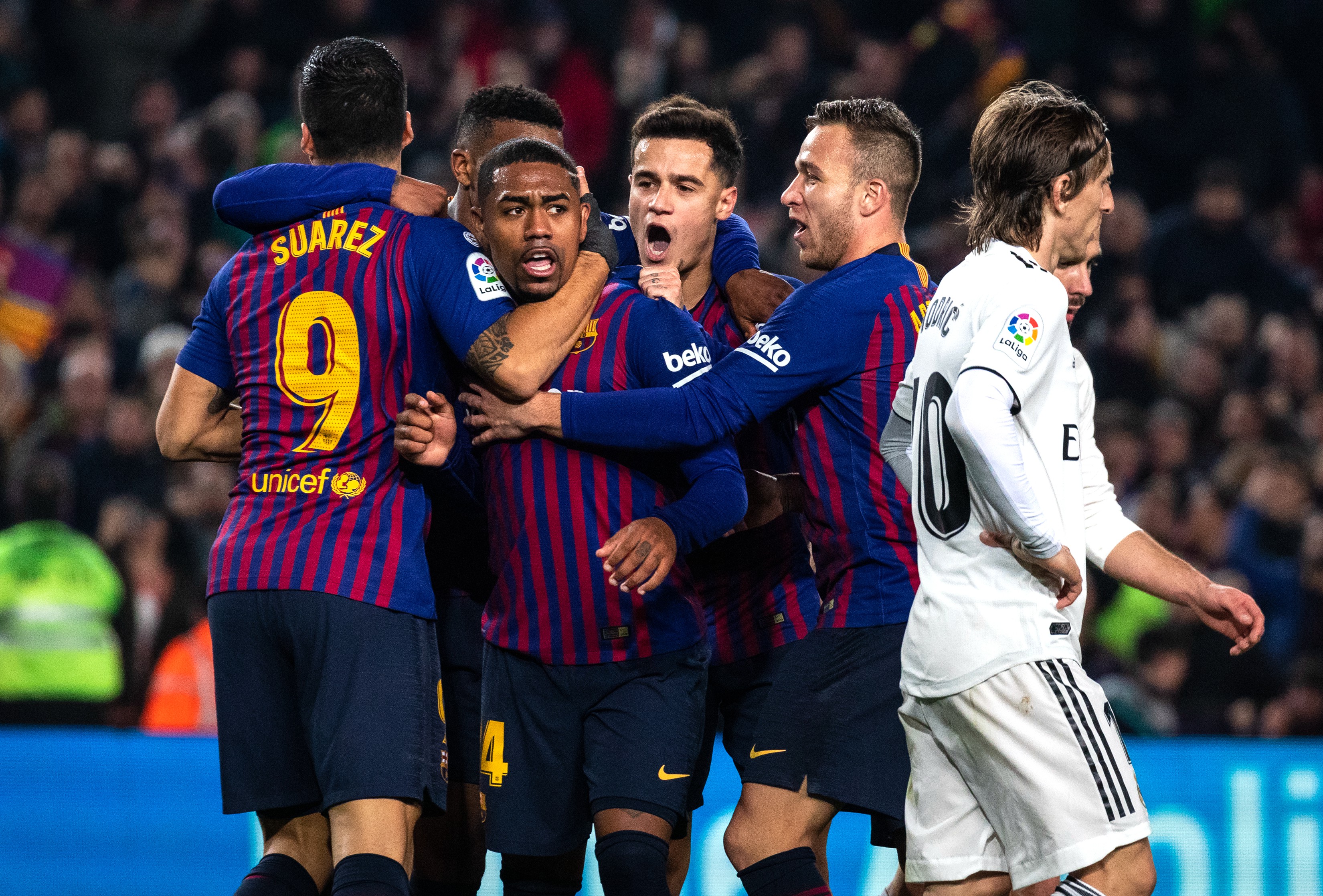 包含皇家马德里内部会议纪要流出——窗口期篮板制胜，国王杯使命明确，心理建设被强调的词条-多宝平台